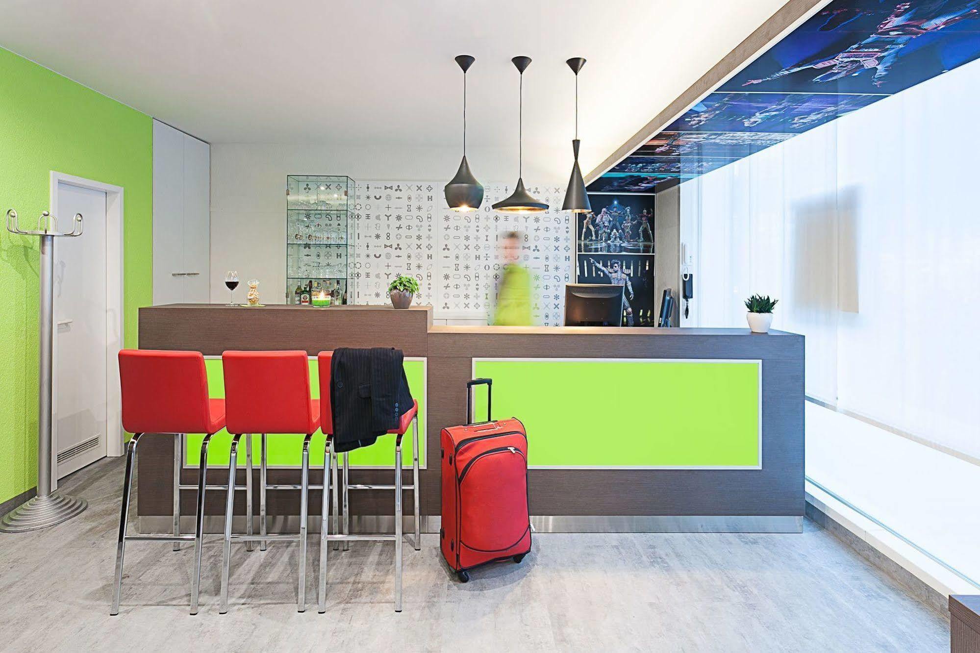 B&B Hotel Bochum Hbf-Nord Exterior photo